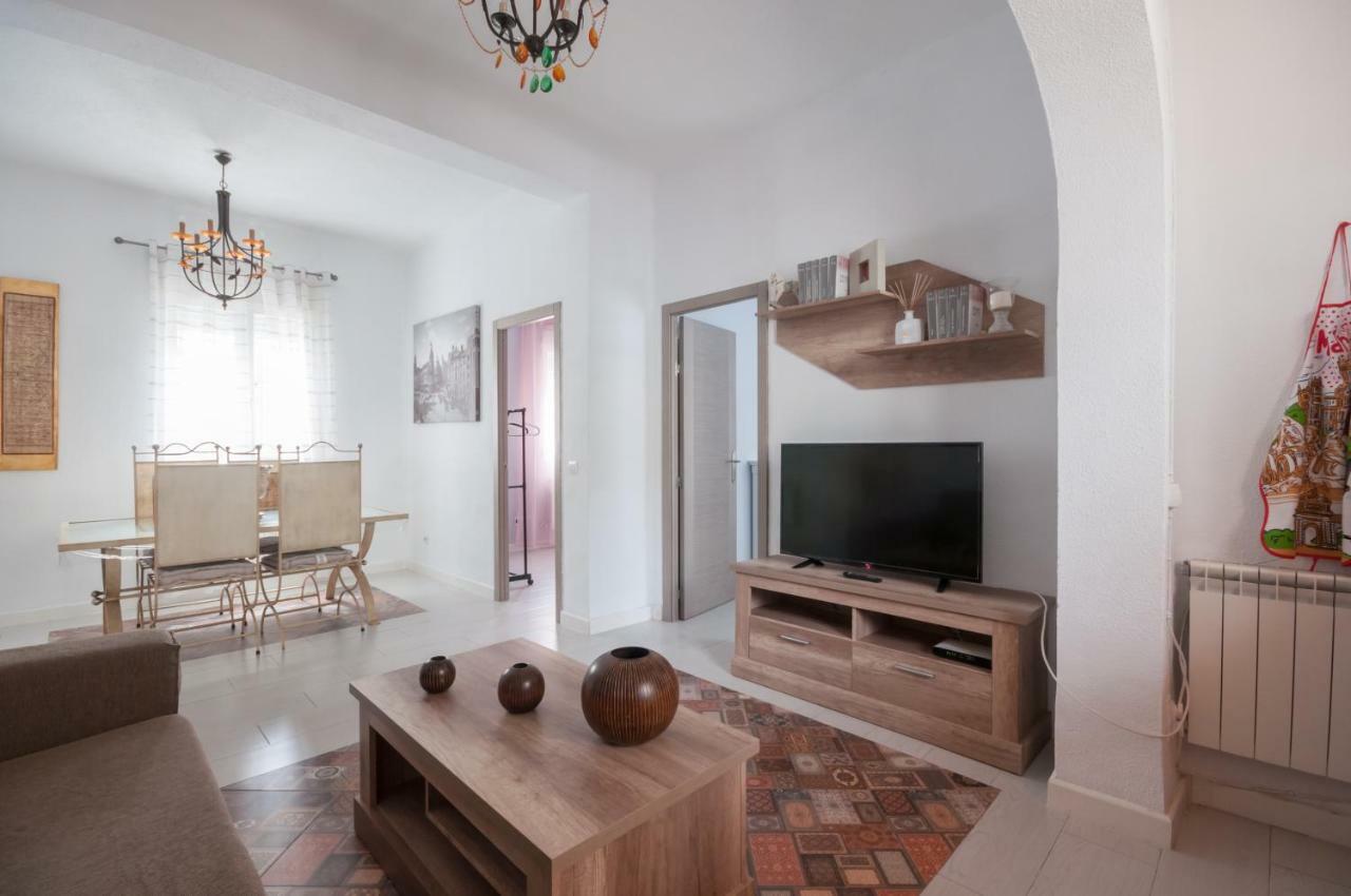 Apartamento 6 Mirasierras มาดริด ภายนอก รูปภาพ